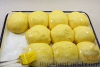 Фото приготовления рецепта: Сладкие булочки на кефире - шаг №15