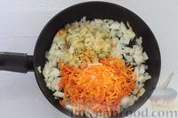 Фото приготовления рецепта: Картофельная запеканка с фаршем и соусом бешамель - шаг №3