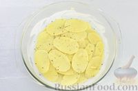 Фото приготовления рецепта: Картофельная запеканка с фаршем и соусом бешамель - шаг №15
