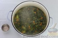 Фото приготовления рецепта: Суп-пюре со шпинатом и картофелем, на курином бульоне - шаг №8
