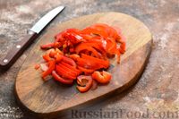 Фото приготовления рецепта: Салат с вешенками, болгарским перцем, морковью и луком, по-корейски - шаг №5