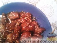 Фото к рецепту: Мясо с медом и кунжутом