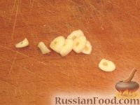 Фото приготовления рецепта: Запеченная скумбрия с мидиями и картофелем - шаг №8
