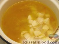 Фото приготовления рецепта: Овощной суп с рисовыми фрикадельками - шаг №10