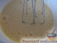Фото приготовления рецепта: Трубочки вафельные со сгущенкой - шаг №4