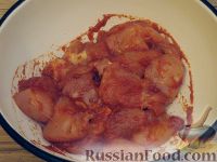 Фото приготовления рецепта: Куриный шашлычок в красном маринаде - шаг №5