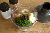 Фото приготовления рецепта: Суп с куриными фрикадельками, сладким перцем и овсяными хлопьями - шаг №5