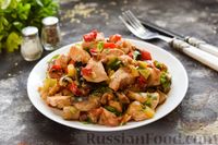 Фото к рецепту: Овощное рагу с курицей, кабачками и грибами