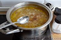 Фото приготовления рецепта: Сырный суп с креветками и рисом - шаг №8