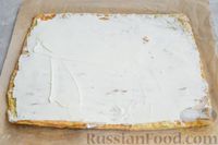 Фото приготовления рецепта: Кабачковый рулет с шампиньонами и сливочным сыром - шаг №17