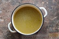 Фото приготовления рецепта: Куриный суп с домашней лапшой - шаг №14