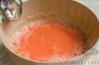 Фото приготовления рецепта: Суп со свиными рёбрами, помидорами, вермишелью и сладким перцем - шаг №11