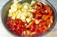 Фото приготовления рецепта: Остро-сладкий соус из перцев и яблок (на зиму) - шаг №4