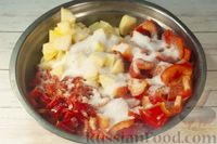 Фото приготовления рецепта: Остро-сладкий соус из перцев и яблок (на зиму) - шаг №5