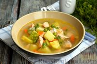 Фото приготовления рецепта: Суп из сёмги с зелёным горошком и картофелем - шаг №13