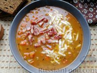 Фото приготовления рецепта: Куриный суп с чечевицей и овощами - шаг №15