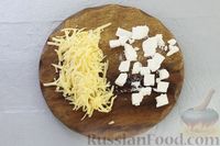 Фото приготовления рецепта: Закусочный пирог с картофелем, помидорами, болгарским перцем и сыром - шаг №9