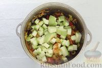 Фото приготовления рецепта: Овощной суп с рисом и оливками - шаг №7