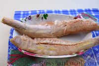 Фото приготовления рецепта: Рыбные котлеты с молодой капустой - шаг №6