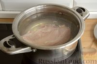 Фото приготовления рецепта: Куриный суп с сырными шариками - шаг №2