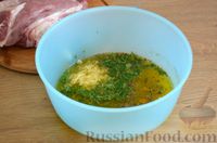 Фото приготовления рецепта: Свинина, запечённая в пряном цитрусовом маринаде - шаг №5