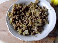 Фото приготовления рецепта: Макароны с цветной капустой и горошком - шаг №2