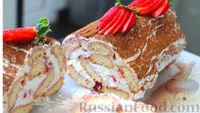 Фото к рецепту: Клубничный десерт из печенья савоярди и сливочного крема