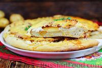 Фото приготовления рецепта: Пицца с картошкой и копчёным беконом - шаг №23