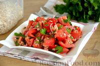 Фото к рецепту: Салат из помидоров и болгарского перца с овсяными хлопьями
