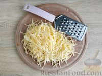 Фото приготовления рецепта: Слоёные булочки с сыром и шпинатом - шаг №5