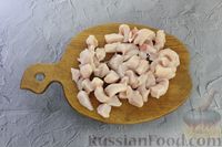 Фото приготовления рецепта: Макароны, запечённые с курицей в сливочно-грибном соусе - шаг №4
