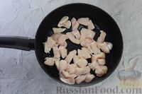 Фото приготовления рецепта: Макароны, запечённые с курицей в сливочно-грибном соусе - шаг №5