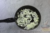 Фото приготовления рецепта: Куриный суп с рисом - шаг №6