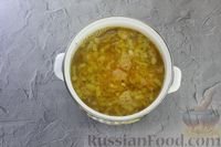 Фото приготовления рецепта: Куриный суп с рисом - шаг №8