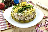 Фото приготовления рецепта: Салат с тунцом, рисом и зеленым горошком - шаг №14