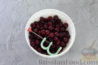 Фото приготовления рецепта: Варенье из вишни с корицей (на зиму) - шаг №3