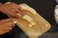 Фото приготовления рецепта: Десерт "Клубника-банан-творог" - шаг №9