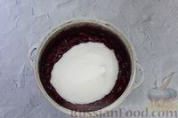 Фото приготовления рецепта: Вишнёвое варенье с шоколадом и коньяком - шаг №11