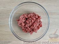 Фото приготовления рецепта: Картофельная запеканка с цветной капустой и тефтелями под соусом бешамель - шаг №6