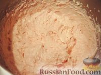 Фото приготовления рецепта: Пляцок (торт) "Секрет монашки" (Sekret mniszki) - шаг №13