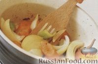Фото приготовления рецепта: Кролик, тушенный с овощами в духовке - шаг №2