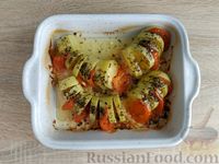 Фото приготовления рецепта: "Гармошки" из кабачков с помидорами и сыром, в духовке - шаг №9