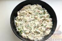 Фото приготовления рецепта: Картофельная запеканка с рыбой и зелёным горошком - шаг №9