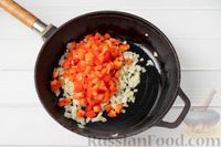 Фото приготовления рецепта: Макароны с овощами и консервированным тунцом - шаг №8