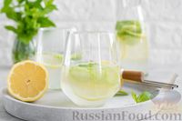 Фото к рецепту: Огуречно-лимонный напиток с имбирём и мятой
