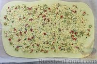 Фото приготовления рецепта: Кранц с сыром, оливками, помидорами и зелёным луком - шаг №15