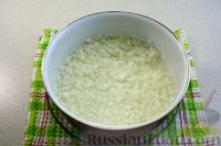 Фото приготовления рецепта: Несладкий молочный суп с ломтиками запечённого риса с сыром - шаг №3