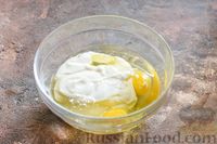 Фото приготовления рецепта: Кабачково-лимонный кекс с фисташками и кокосовой стружкой - шаг №4