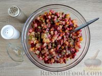Фото приготовления рецепта: Винегрет с колбасой и солёными огурцами - шаг №14