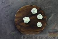 Фото приготовления рецепта: Ленивые творожные вареники с рисовой мукой и сырной начинкой - шаг №9